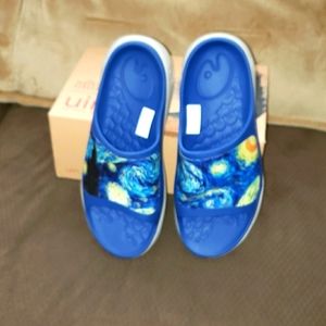 Men's  UIN Van Gogh sandals, size9